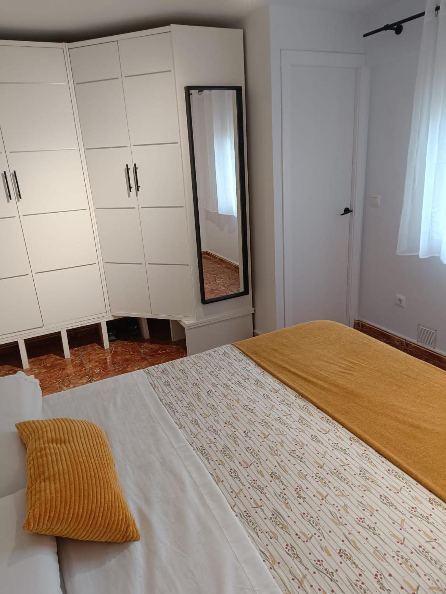 El Nido Apartment ซานตานเดร์ ภายนอก รูปภาพ